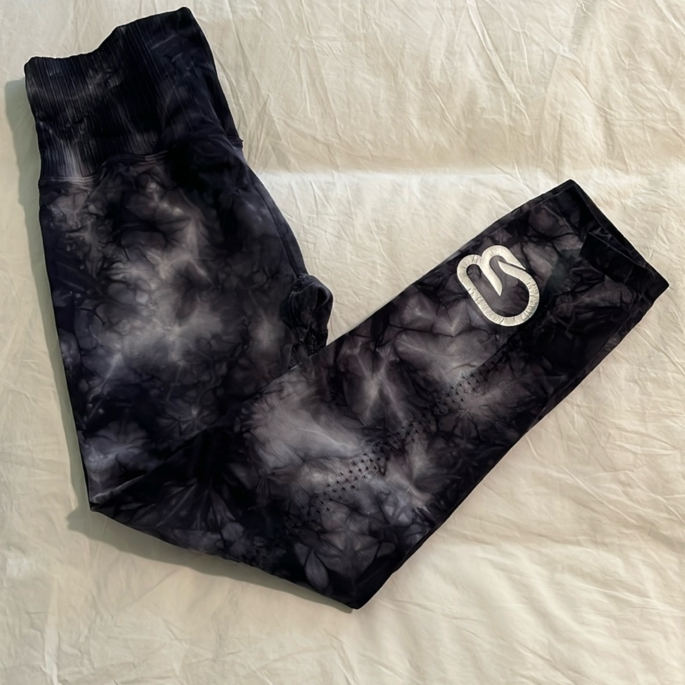 Cyclebar women’s leggings size medium